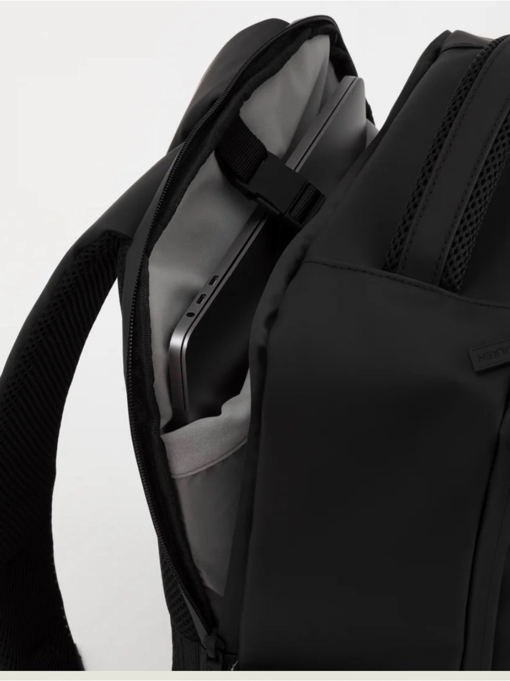 Hulken Backpack - Picture 7 of 9